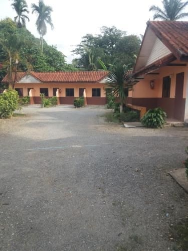 Baan Khunta Resort3