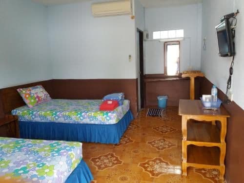 Standard Twin Room with Garden View