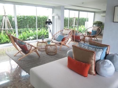 Two-Bedroom Apartment with Sea View