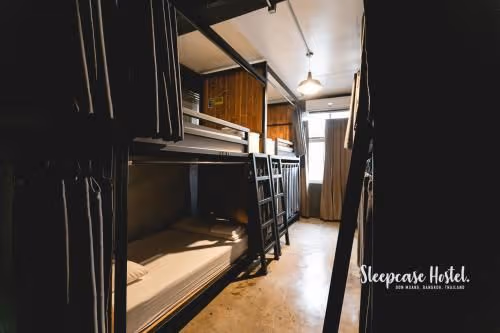 Bunk Bed in Mixed Dormitory Room