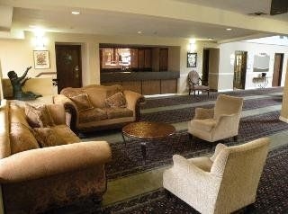 Best Western Plus Airport Plaza Hotel2