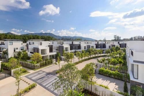 Three-Bedroom Townhouse