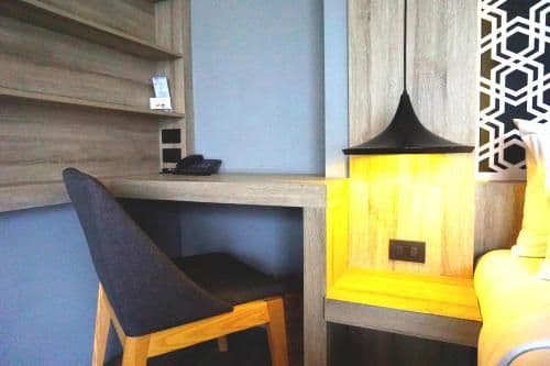 Deluxe Twin Room with Mountain View