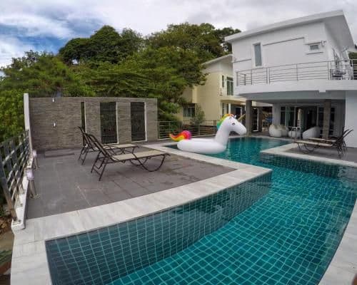 Deluxe Villa in Patong Deluxe Villa in Patong
