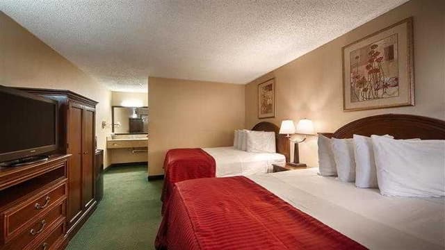DOUBLE TWO BEDS