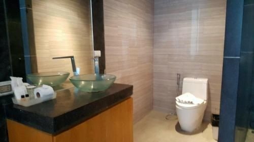 STUDIO APARTMENT IN KAMALA ICON PARK D154