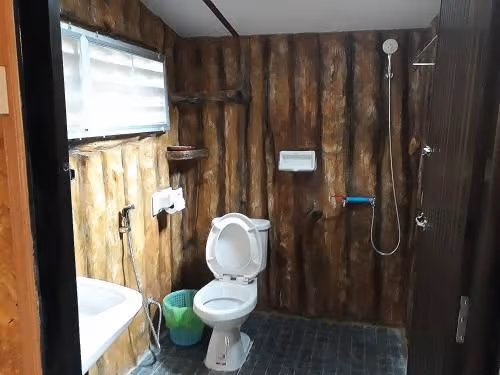 Queen Room with Garden View