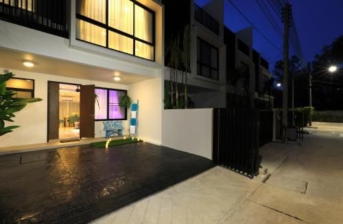 3 BR Fish House Best of Laguna by GetYourPhuket3