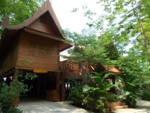 Three-Bedroom Cottage