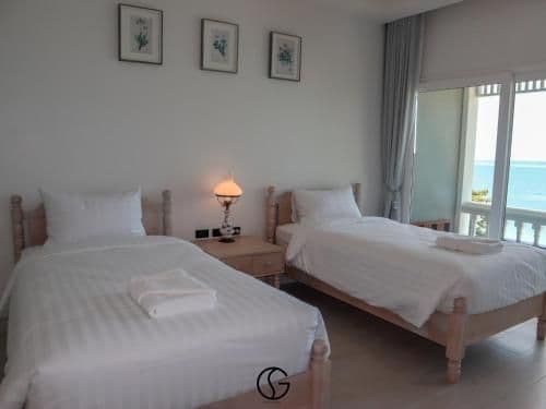 Deluxe Twin Room with Sea View