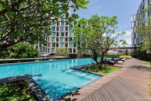The Base Uptown by Haruthai The Base Uptown by Haruthai