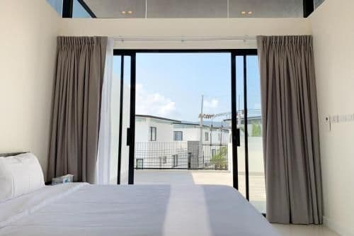 Three-Bedroom Townhouse
