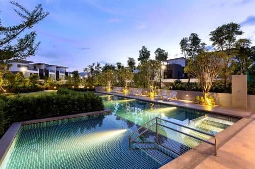 Three-Bedroom Townhouse