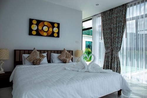 360 Degree Kamala Seaview Villa3