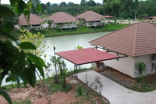 ภิรมย์ เลค แอนด์ รีสอร์ท (Pirom Lake And Resort)4