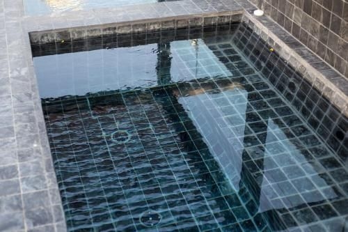 Circle Rein 88/51+Bangkok-Asok+2double beds+46m2+4pplmax1