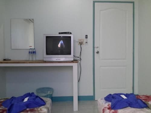 Standard Twin Room with Fan