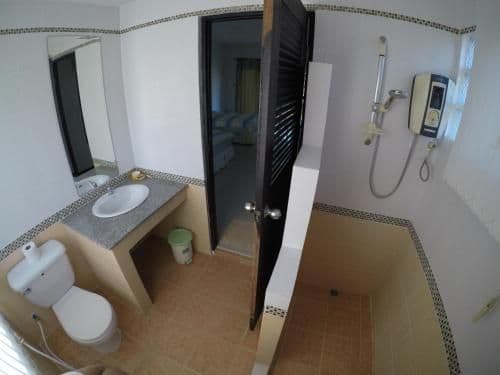 Twin Room with View