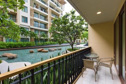 Two-Bedroom Apartment with Pool View (Free In-Room WiFi)