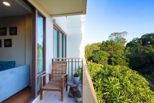 One-Bedroom Apartment with Garden View