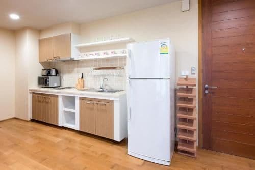 One-Bedroom Apartment with Garden View