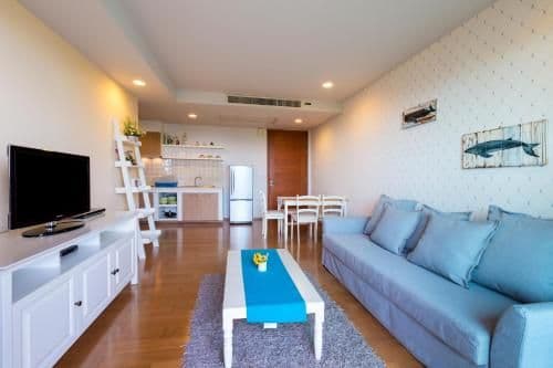One-Bedroom Apartment with Garden View