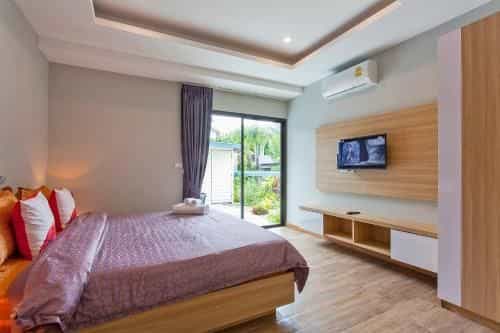 Lakeways 9BR Private Villa Close to Beach Lakeways 9BR Private Villa Close to Beach