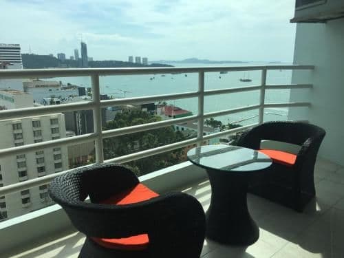 Family Room with Sea View