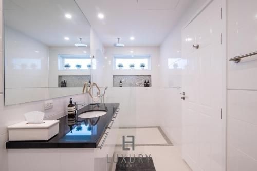 Exclusive Pool Villa With 4 Bedrooms - FH2062