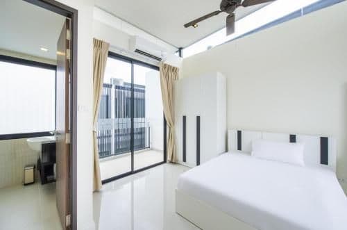 Three-Bedroom Townhouse
