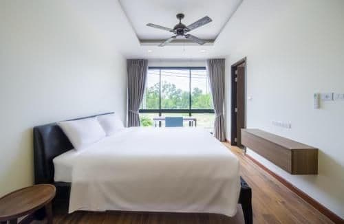 Three-Bedroom Townhouse
