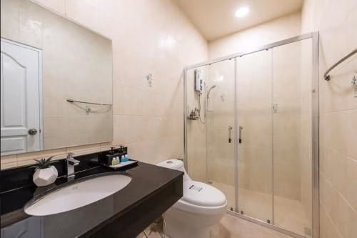 Patra Luxury Hotel2