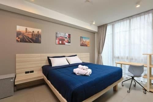 One-Bedroom Apartment
