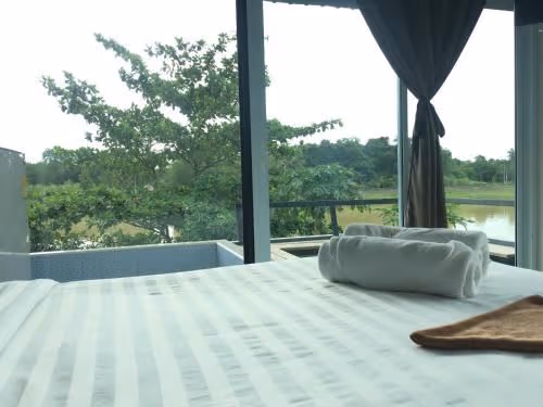 Deluxe Double Room with Bath