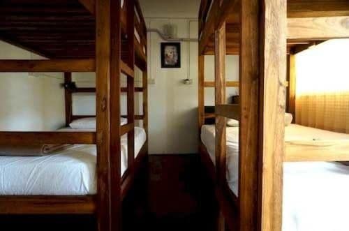 Economy Quadruple Room with Shared Bathroom