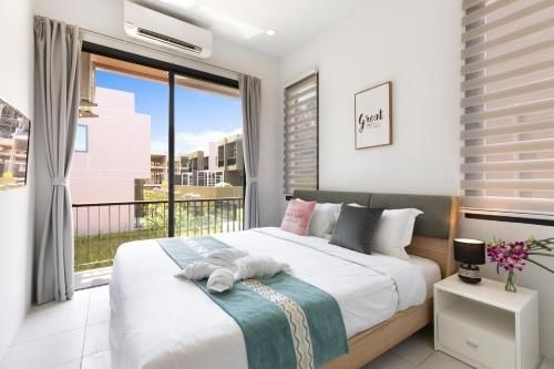 Great 3-Bedroom Condo Apt1