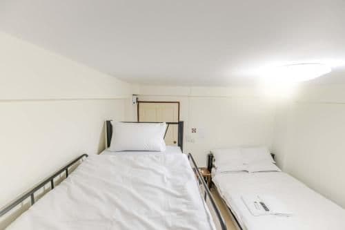 Family Room (4 Adults)