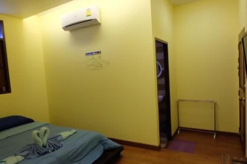 Queen Room