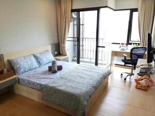 Studio Apartment