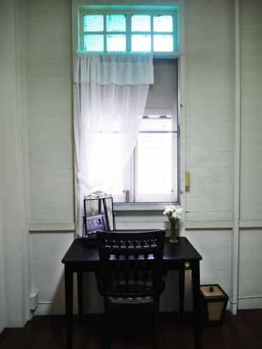 4BRs Thai Heritage House in Samsen 4BRs Thai Heritage House in Samsen