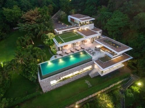 Villa with Sea View
