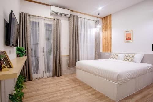 Suite with Balcony