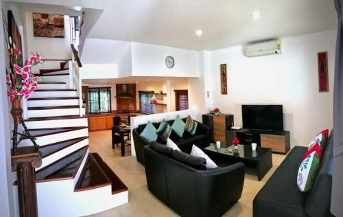 Patong Nanai House : Cozy 2 bedrooms Townhouse0
