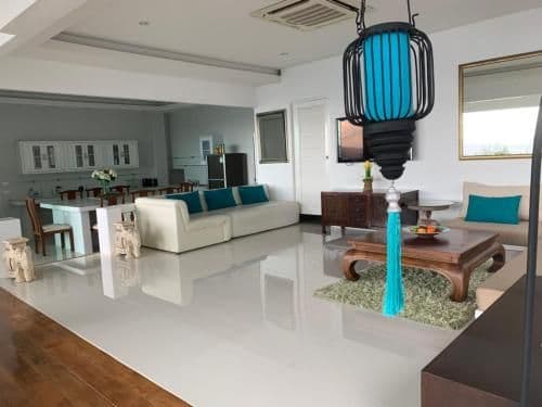 Villa - Beach Front