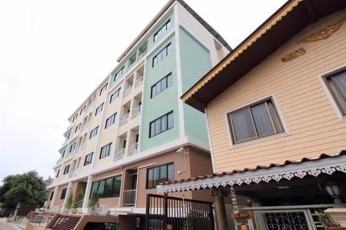 OYO 243 The All Residence near World Medical Hospital0