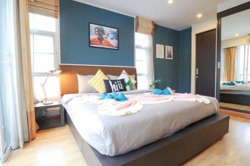 Deluxe Apartment