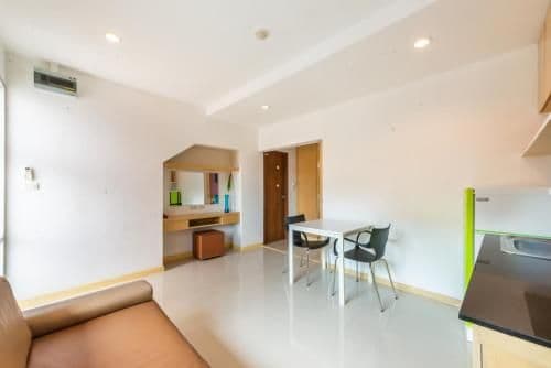 Twin Room with Pool View