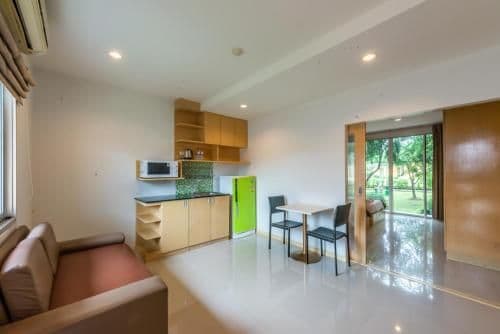 Twin Room with Pool View
