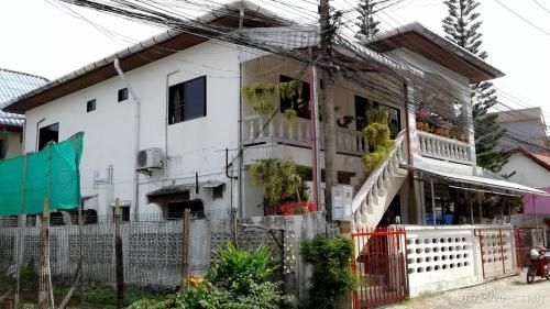 Suchada Apartment1