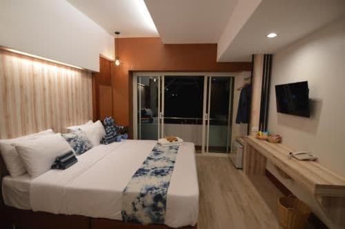 Deluxe Double Room with Balcony
